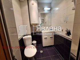 3 camere da letto Tsentar, Burgas 8