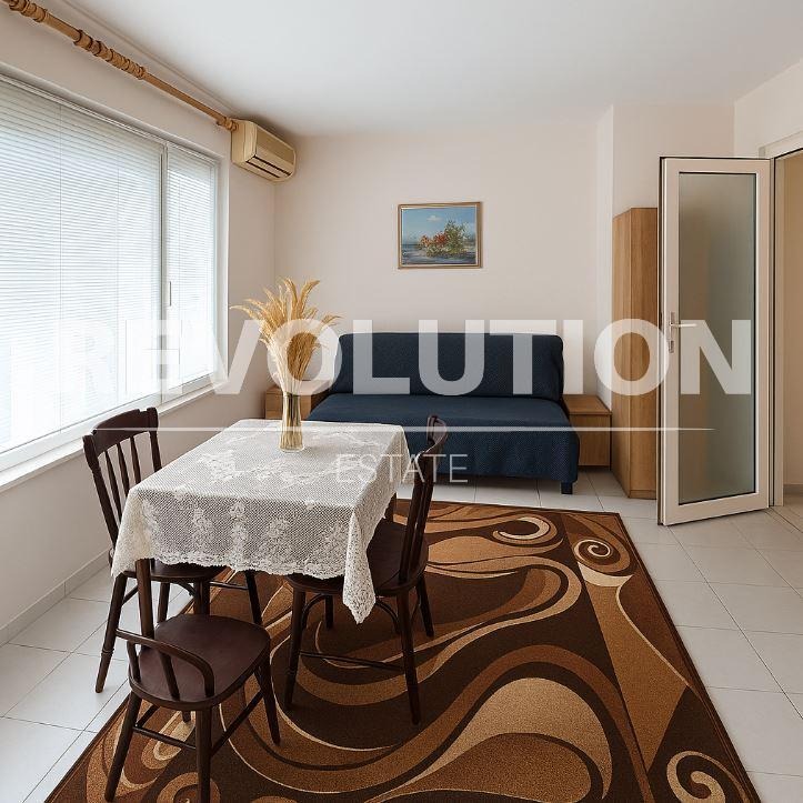 K pronájmu  2 ložnice Varna , Centar , 83 m2 | 19369497