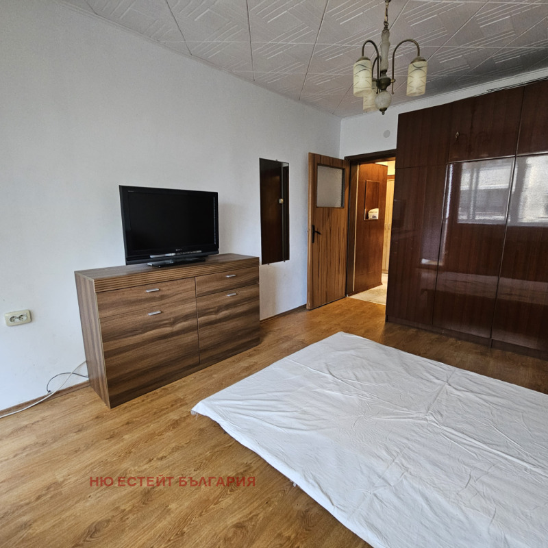 Дава под наем  3-стаен град София , Гоце Делчев , 80 кв.м | 42195341 - изображение [9]