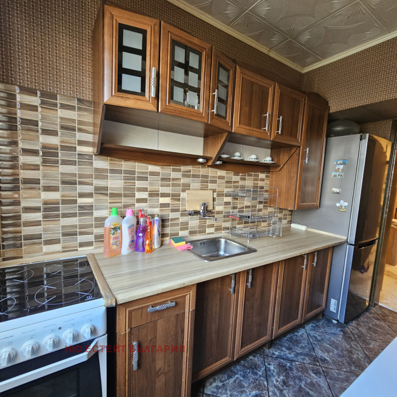 Дава под наем  3-стаен град София , Гоце Делчев , 80 кв.м | 42195341 - изображение [11]