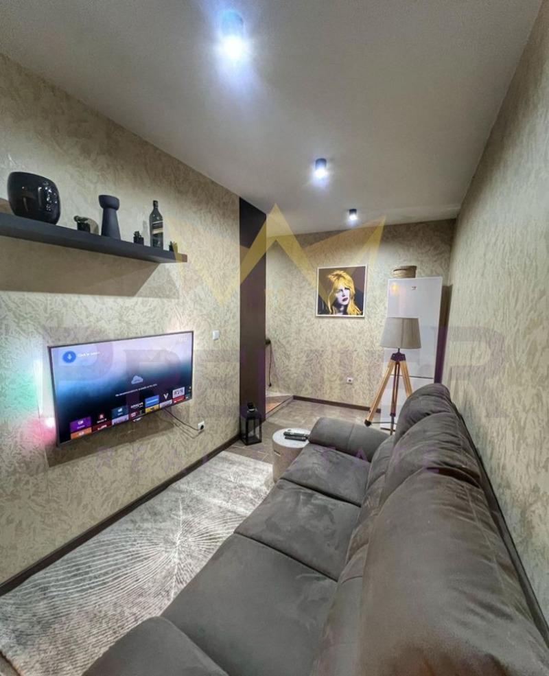 Дава под Наем КЪЩА в град Варна, Център - 50 кв.м / 480 € » 938.80 лв., ИМОТИ ПРЕМИЕР- ВАРНА