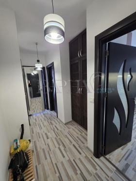 ���� ��� ���� 3-����� | Imot.bg � ����� ������ 12