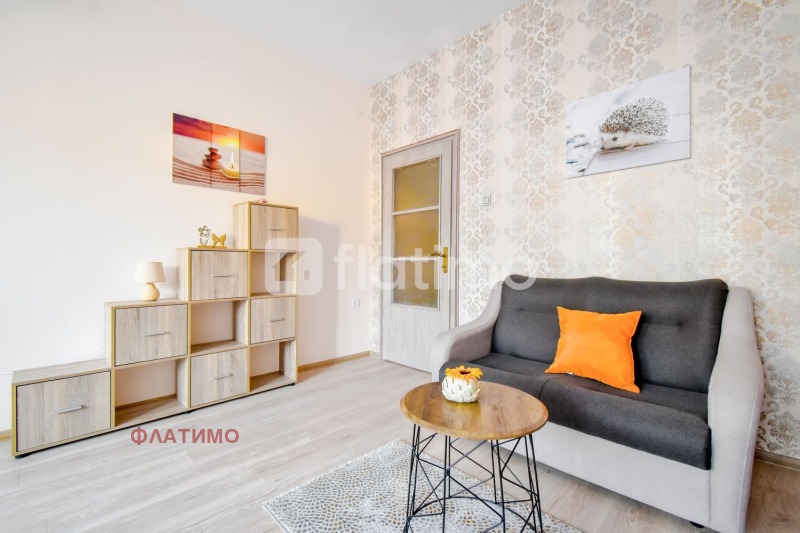 Te huur  1 slaapkamer Sofia , Tsentar , 80 m² | 99361832