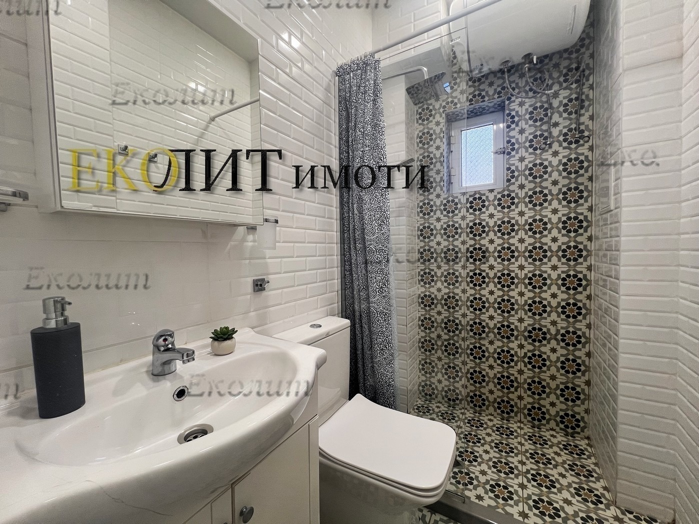 Дава под наем 3-СТАЕН, гр. София, Център, снимка 6 - Апартаменти - 52040901