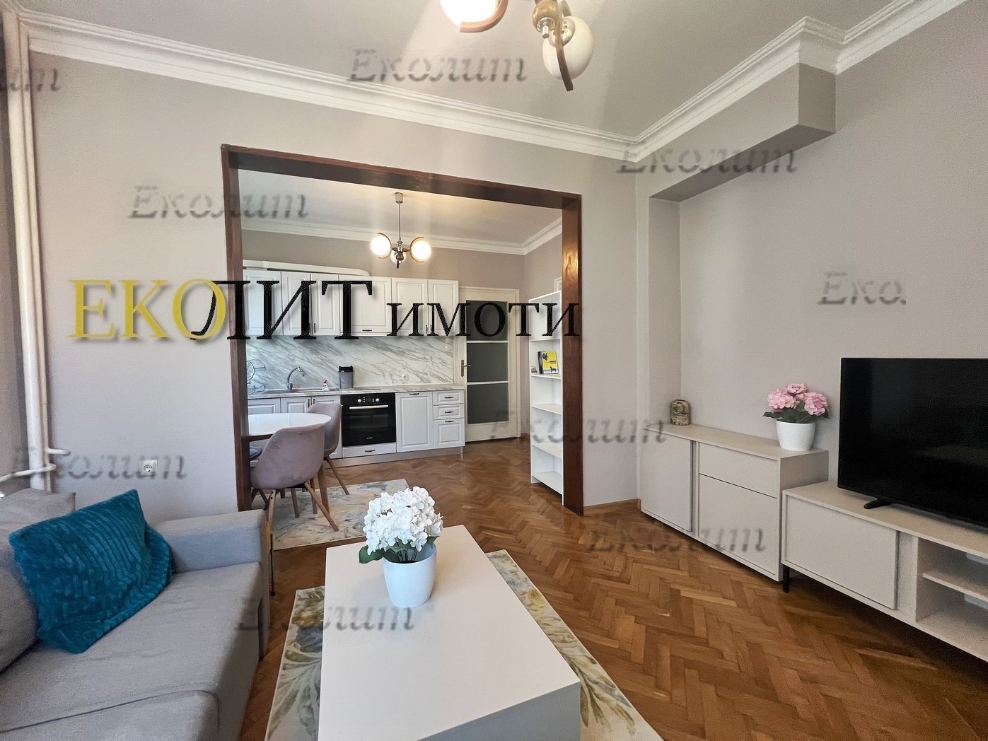 Дава под наем 3-СТАЕН, гр. София, Център, снимка 2 - Апартаменти - 52040901