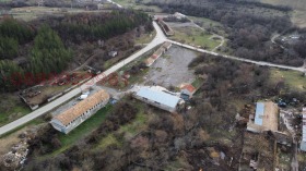 Edificio industrial Divdyadovo, Shumen 15