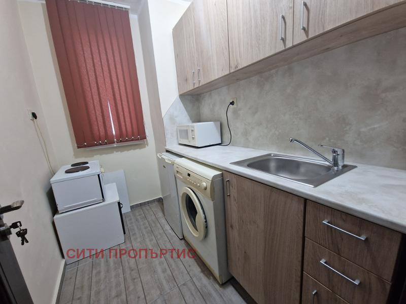Дава под наем  1-стаен град Благоевград , Запад , 38 кв.м | 85554069