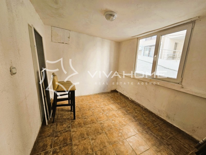 Издаје се  Бар; кафић Варна , Бриз , 147 м2 | 45625051 - слика [8]