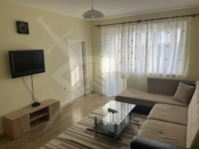 2 slaapkamers Ljatno kino Trakija, Varna 4