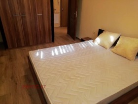 1 chambre Karchiyaka, Plovdiv 10