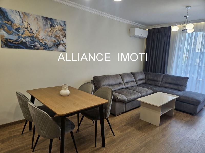 В оренду  2 спальні София , Борово , 109 кв.м | 82683093