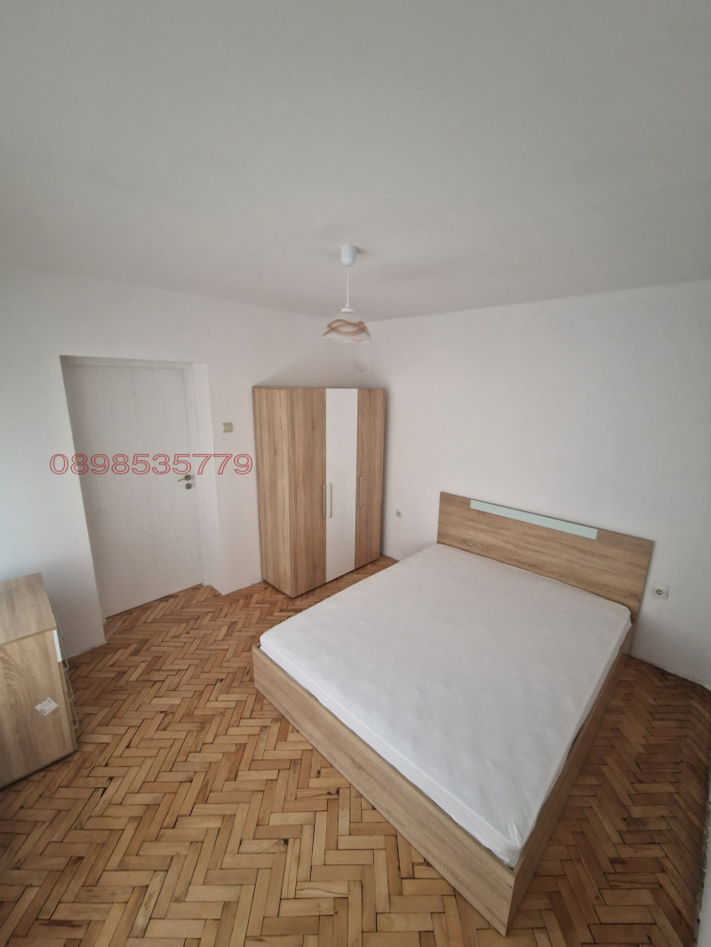 Дава под наем 3-СТАЕН, гр. София, Кремиковци, снимка 2 - Апартаменти - 53384521