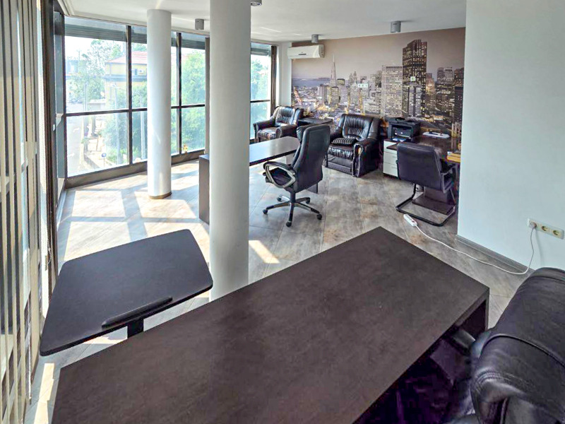 Vuokrattavana  Toimisto Burgas , Tsentar , 75 neliömetriä | 57693933 - kuva [3]
