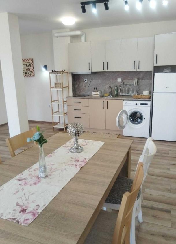 Para alugar  1 quarto Plovdiv , Belomorski , 70 m² | 19302139
