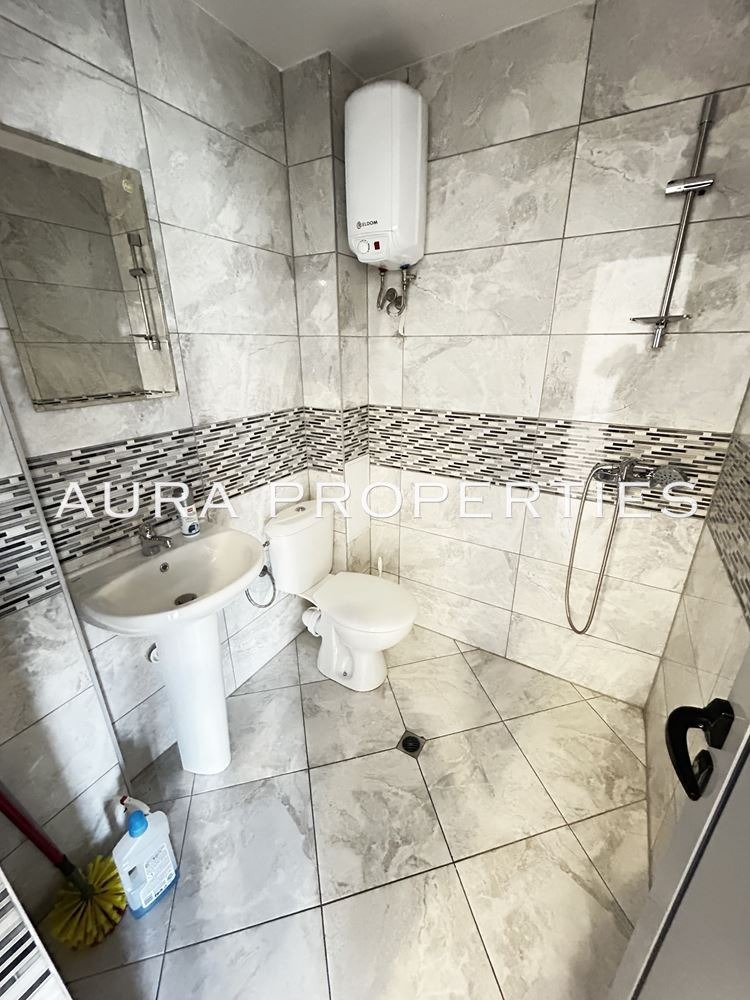 Издаје се  Канцеларија Разград , Центар , 25 м2 | 67623921 - слика [3]