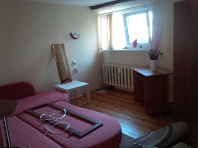 De inchiriat  Cameră Sofia , Geo Milev , 20 mp | 95848406