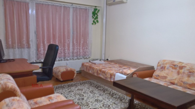 En renta  1 dormitorio Pleven , Shirok tsentar , 56 metros cuadrados | 51055089 - imagen [6]