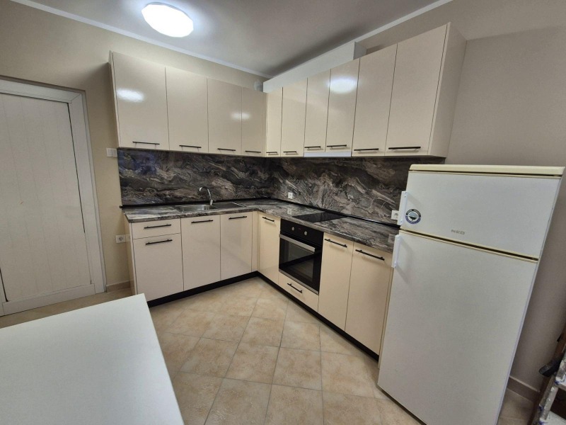 K pronájmu  2 ložnice Sofia , Malinova dolina , 85 m2 | 43892288 - obraz [2]