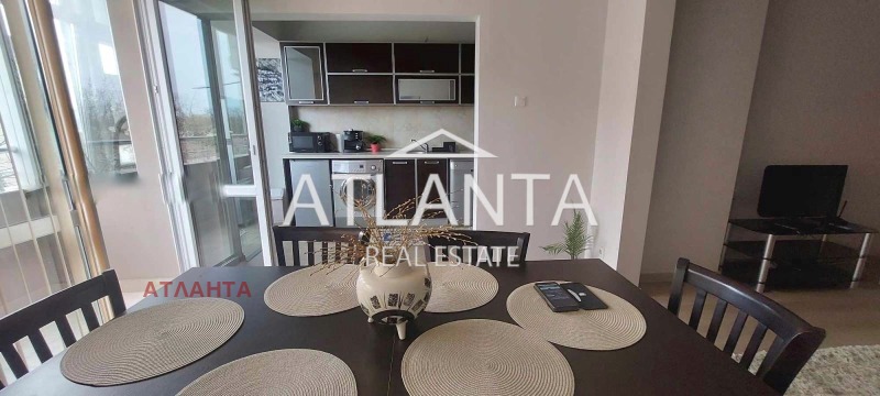 K pronájmu  3 ložnice Varna , Centar , 120 m2 | 80359975 - obraz [2]