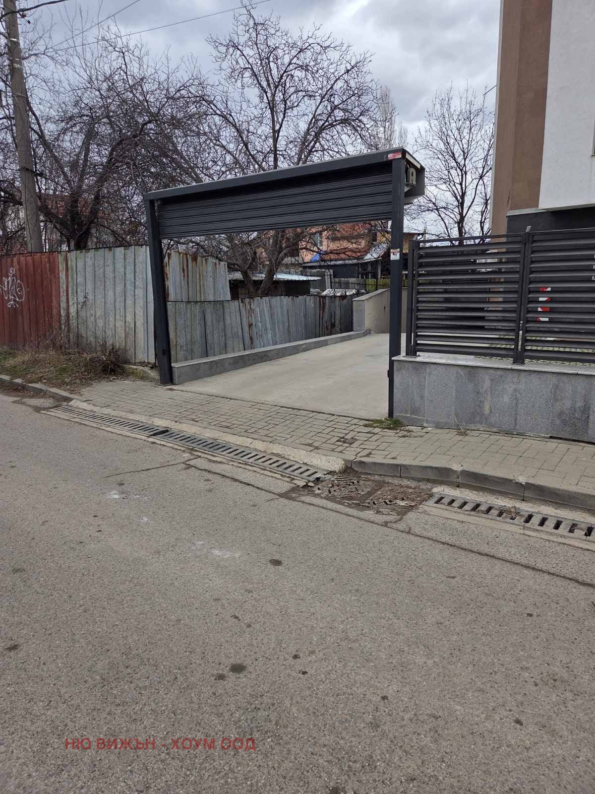 Дава под наем ГАРАЖ, ПАРКОМЯСТО, гр. София, Люлин - център, снимка 2 - Гаражи и паркоместа - 53768736