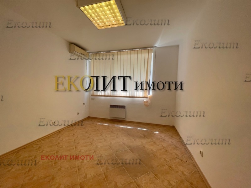 Издаје се  1 спаваћа соба Софија , Центар , 72 м2 | 69912004 - слика [6]