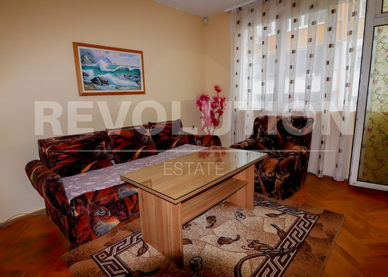 De inchiriat  2 dormitoare Varna , Țentâr , 100 mp | 35119231 - imagine [5]