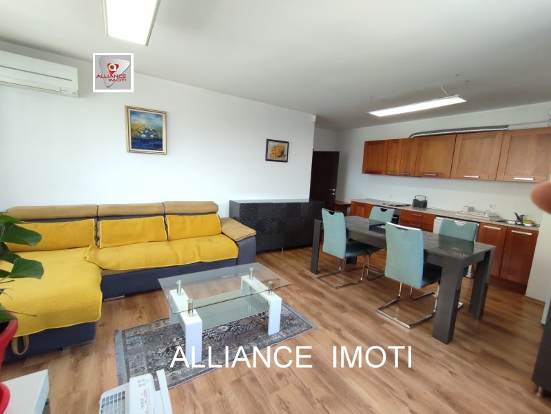 Издаје се  2 спаваће собе Софија , Крастова вада , 105 м2 | 69637980