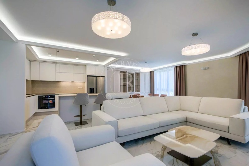 K pronájmu  3 ložnice Sofia , Krastova vada , 179 m2 | 83532959