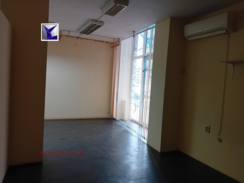 For Rent  Shop Ruse , Vazrazhdane , 70 sq.m | 17776948 - image [2]