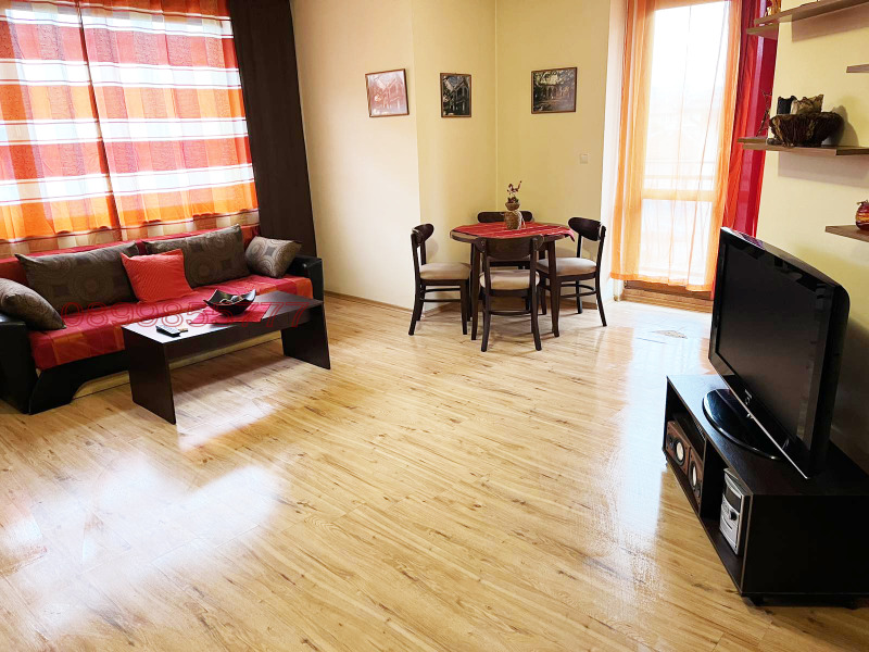 Дава под наем 2-СТАЕН, гр. София, Център