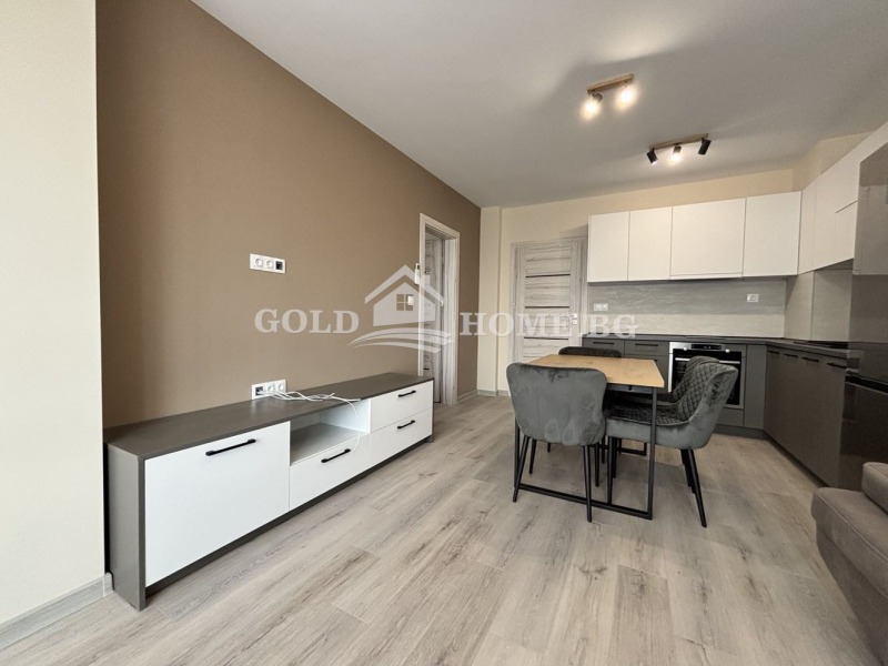 Zu vermieten  2 Schlafzimmer Plowdiw , Gagarin , 90 qm | 16298844 - Bild [4]