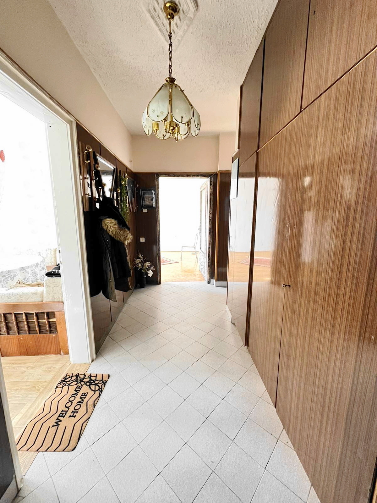 Дава под наем 4-СТАЕН, гр. Хасково, Център, снимка 15 - Апартаменти - 54079139