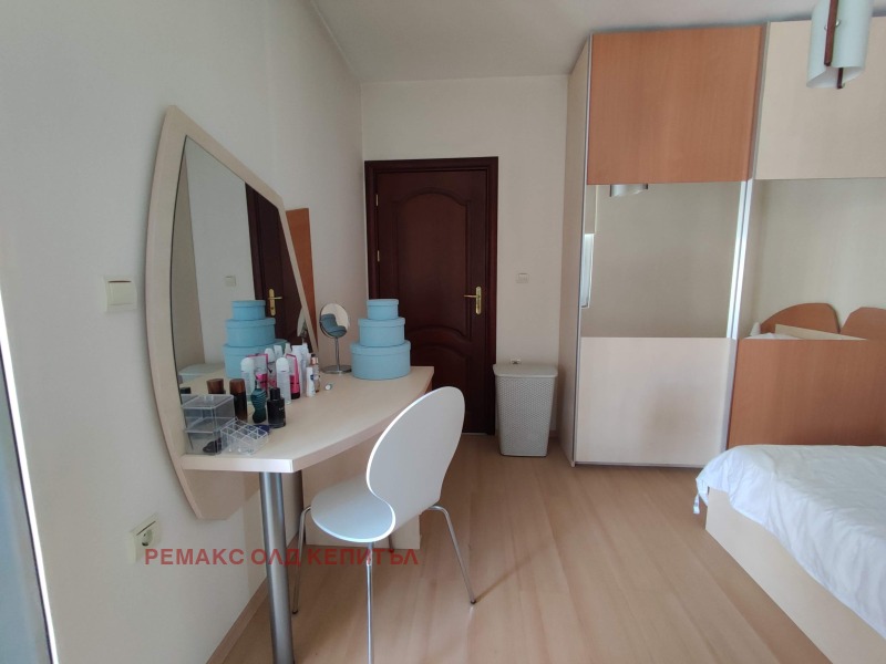 Дава под наем  3-стаен град Велико Търново , Колю Фичето , 100 кв.м | 16321769 - изображение [4]