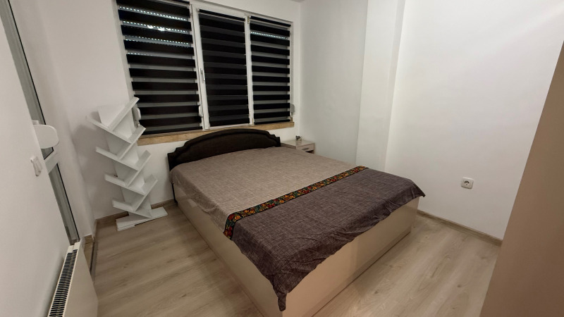 En renta  2 dormitorios Plovdiv , Sadiyski , 70 metros cuadrados | 27966464 - imagen [2]