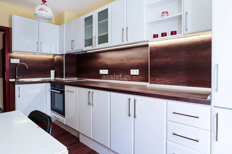 Дава под наем 3-СТАЕН, гр. София, Хладилника, снимка 4 - Апартаменти - 53423340