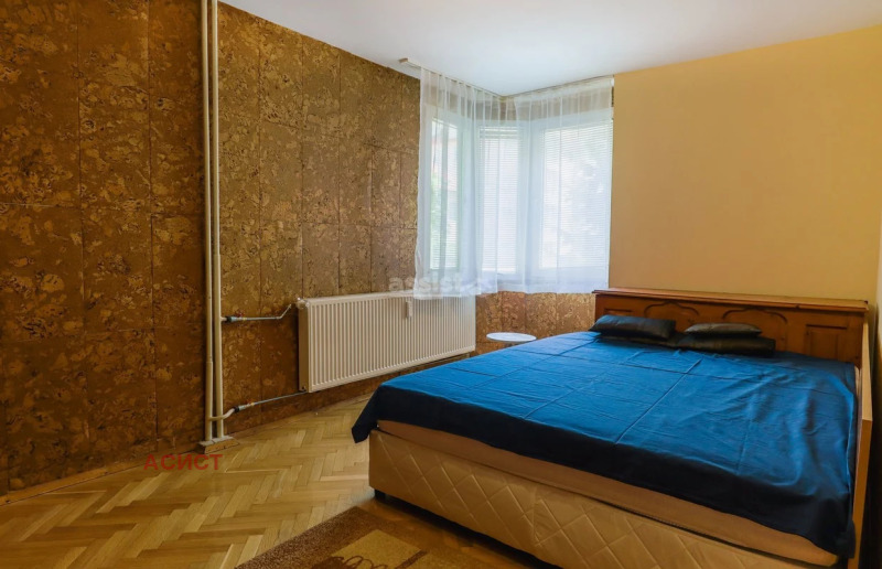 Дава под наем 3-СТАЕН, гр. София, Хладилника, снимка 9 - Апартаменти - 53423340