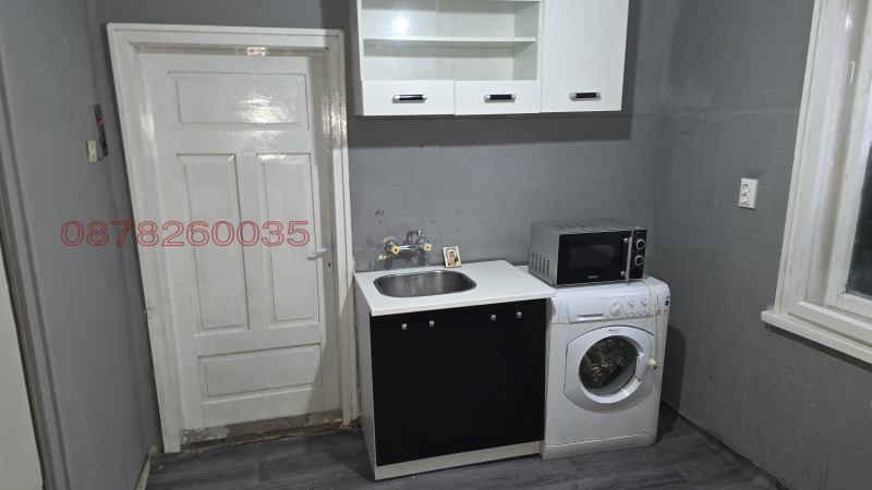 Дава под наем ЕТАЖ ОТ КЪЩА, гр. Монтана, Идеален център, снимка 5 - Етаж от къща - 52779705