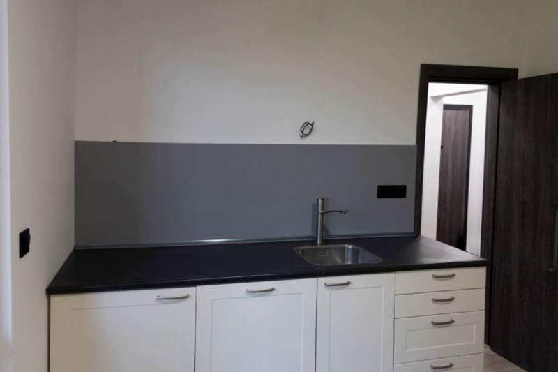 Дава под наем 2-СТАЕН, гр. София, Лозенец, снимка 7 - Апартаменти - 52622425