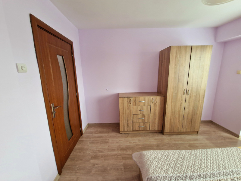 Zu vermieten  2 Schlafzimmer Ruse , Wazraschdane , 88 qm | 27558086 - Bild [9]