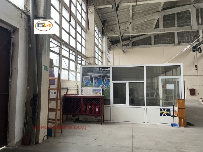 Дава под наем СКЛАД, гр. Враца, Промишлена зона, снимка 3 - Складове - 52720742