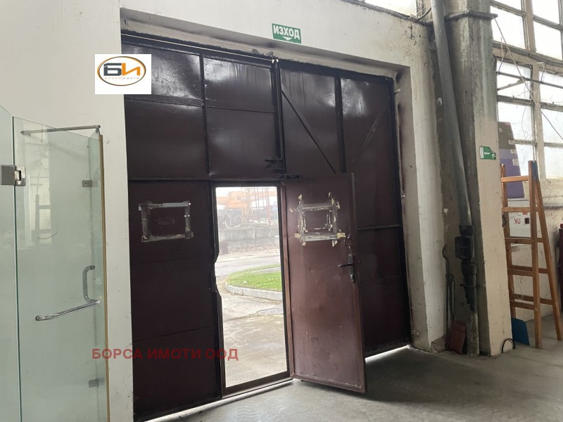 Дава под наем СКЛАД, гр. Враца, Промишлена зона, снимка 2 - Складове - 52720742