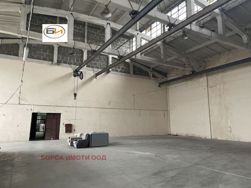 Дава под наем СКЛАД, гр. Враца, Промишлена зона