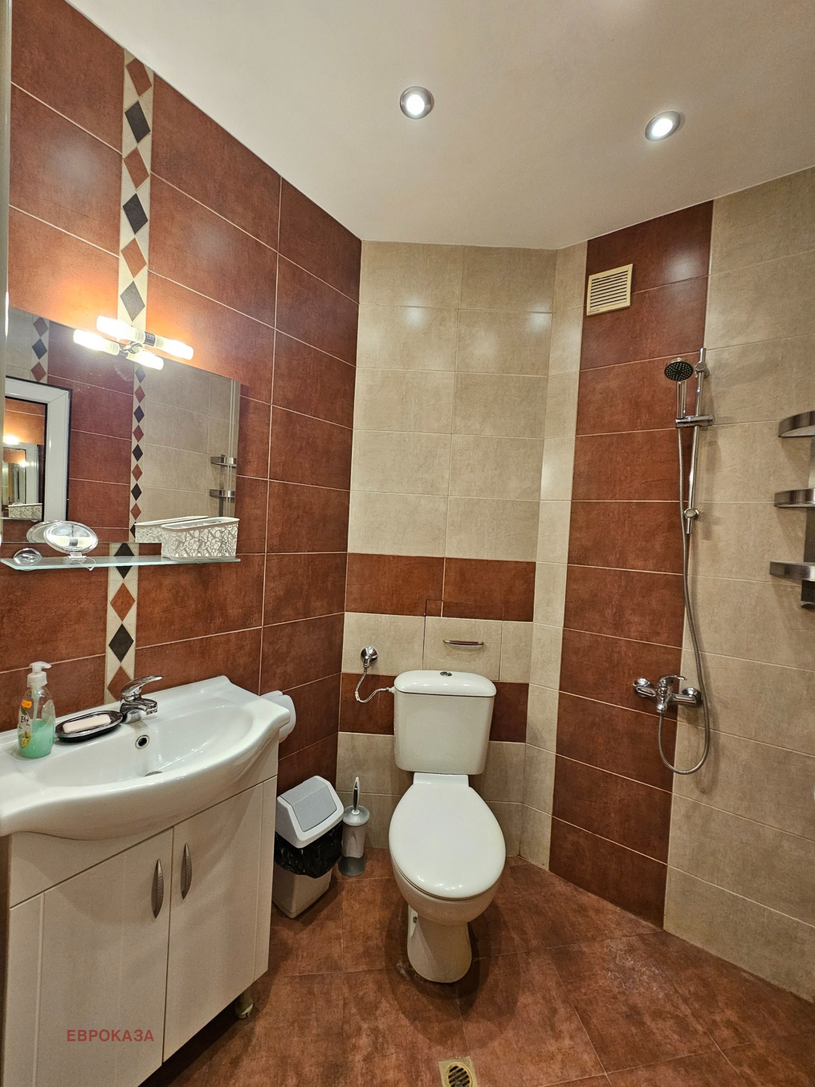 Дава под наем 3-СТАЕН, гр. Елин Пелин, област София област, снимка 9 - Апартаменти - 53796811