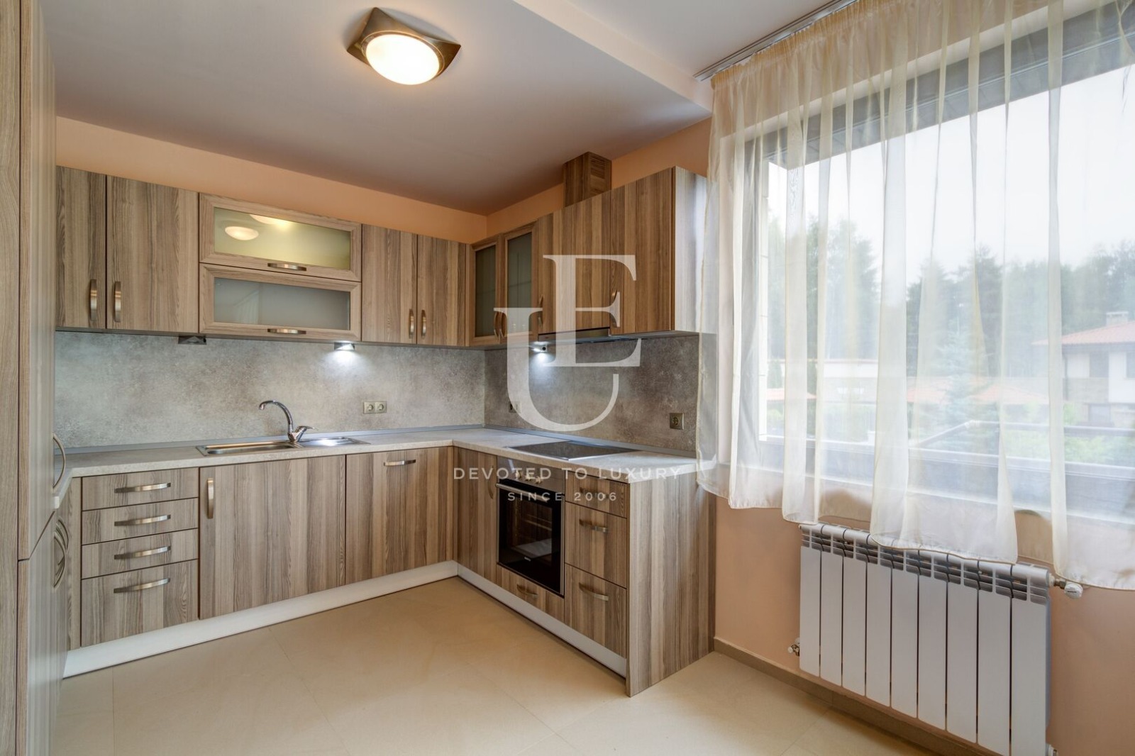 Дава под наем КЪЩА, гр. София, м-т Камбаните, снимка 5 - Къщи - 56254182