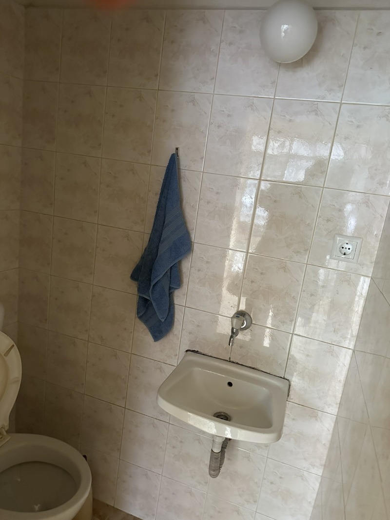 Da affittare  Ufficio Burgas , Vazragdane , 17 mq | 42541801 - Immagine [2]