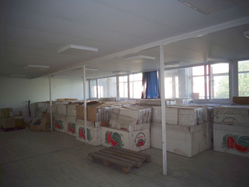 Дава под наем ПРОМ. ПОМЕЩЕНИЕ, гр. София, Захарна фабрика