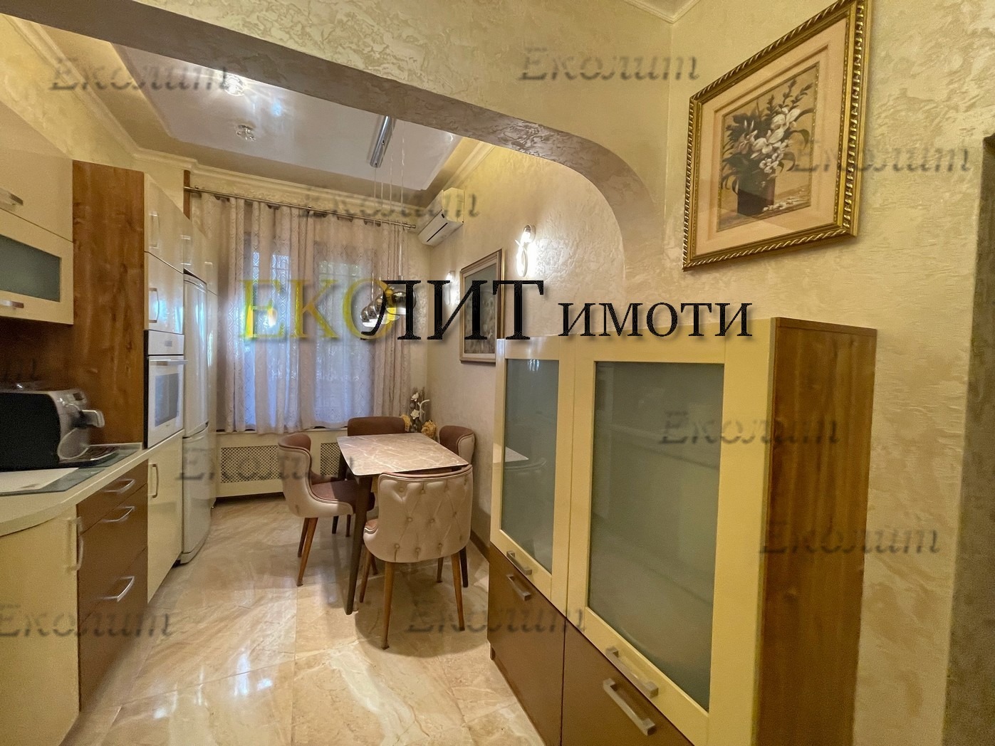 Дава под наем 2-СТАЕН, гр. София, Център, снимка 2 - Апартаменти - 54108504