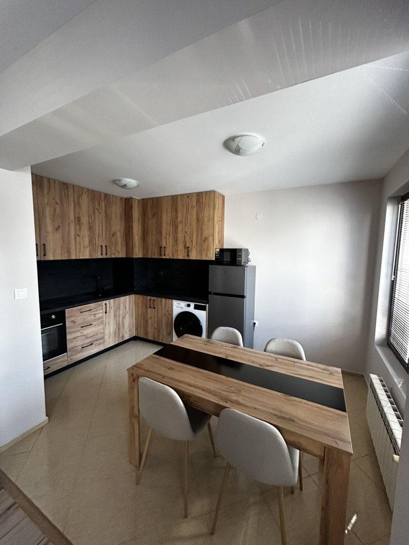 A louer  1 chambre Sofia , Meditsinska akademiya , 70 m² | 41625241