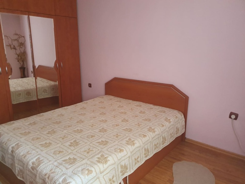 K pronájmu  1 ložnice Plovdiv , Južen , 72 m2 | 63749016 - obraz [7]