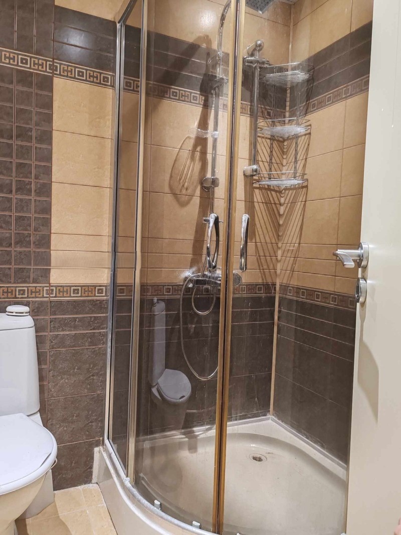 En renta  2 dormitorios Plovdiv , Tsentar , 140 metros cuadrados | 73270862 - imagen [12]